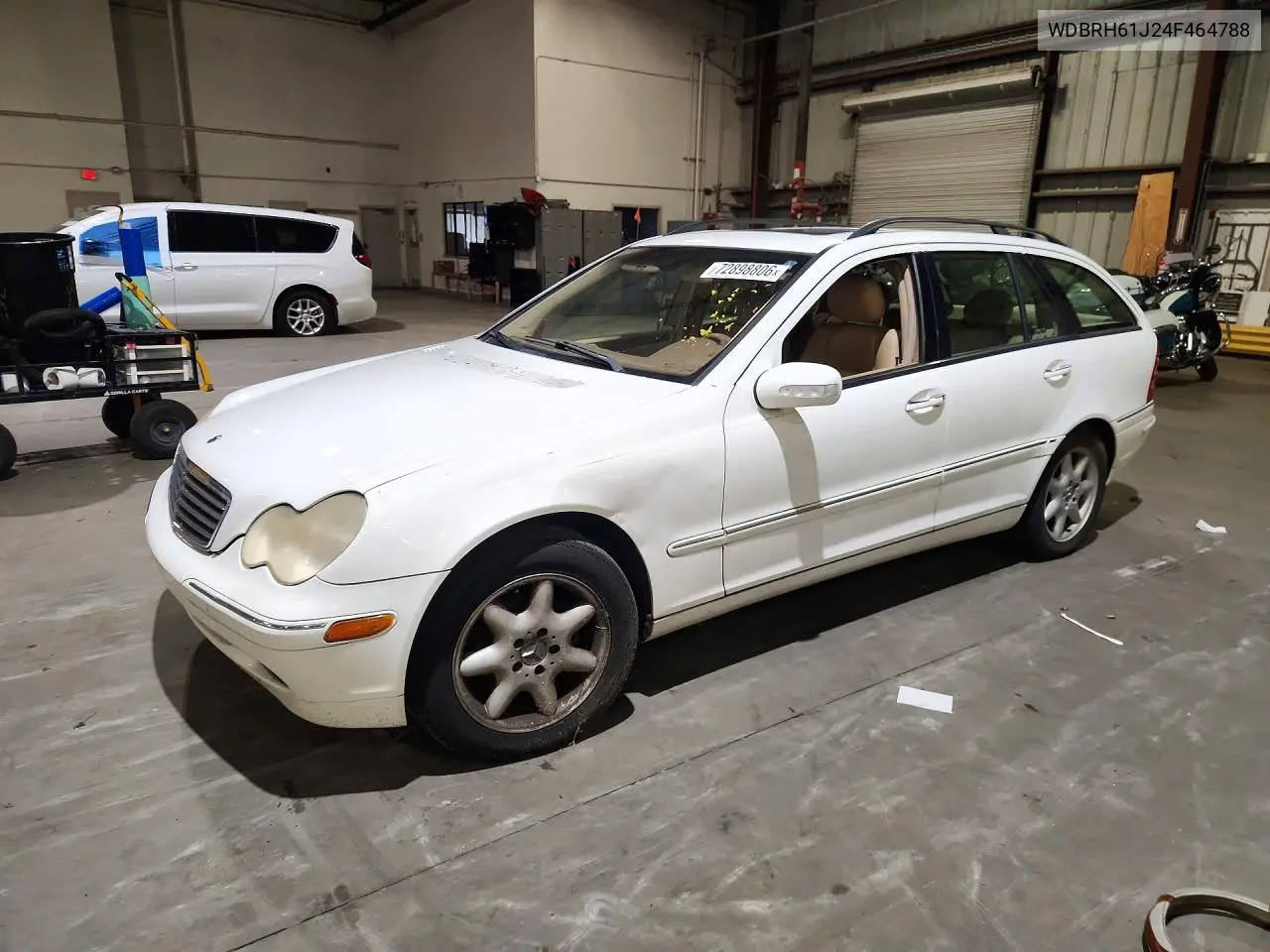 MERCEDES C-KLASSE 2004, VIN WDBRH61J24F464788