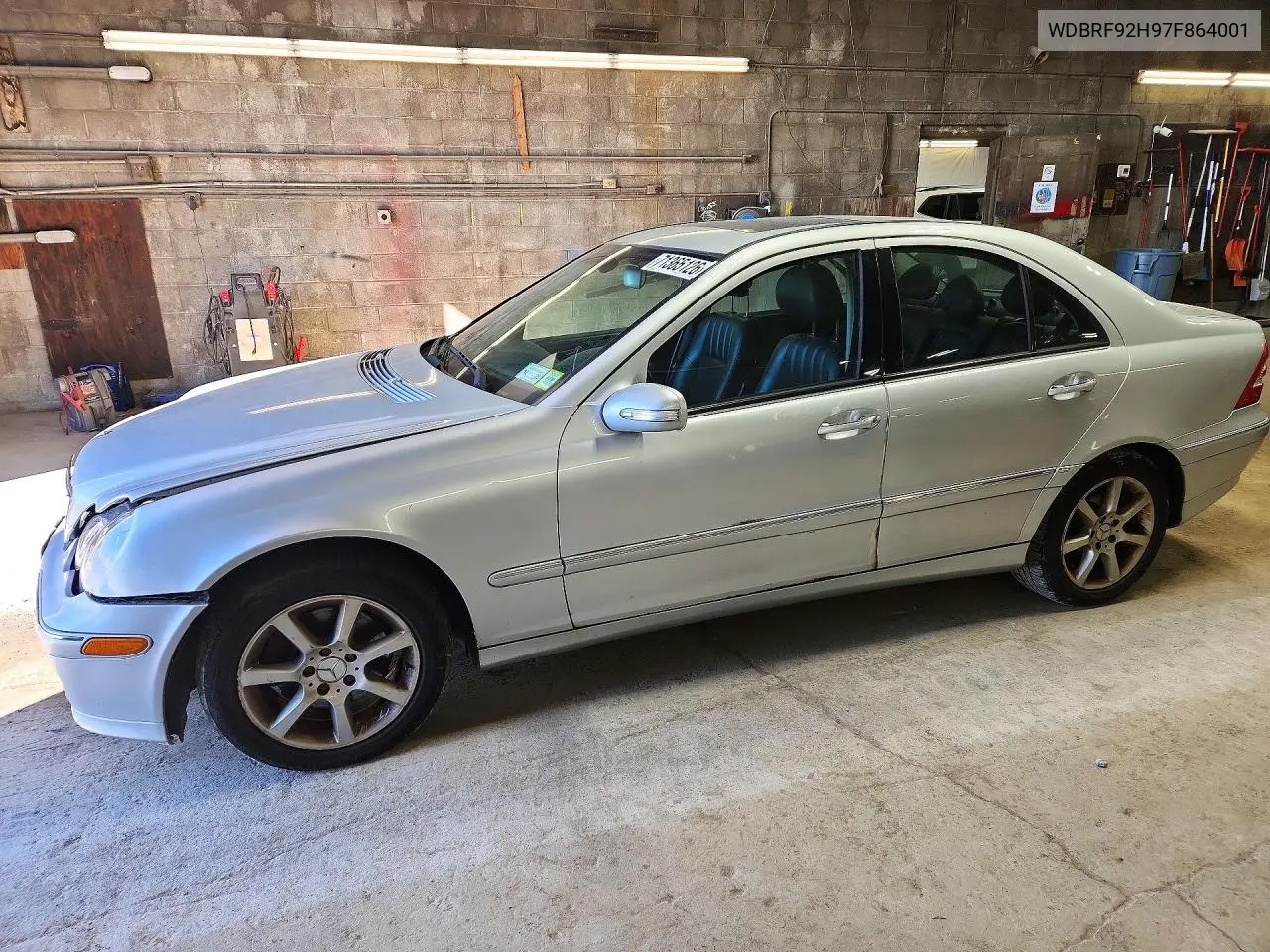 MERCEDES C-KLASSE 2007, VIN WDBRF92H97F864001