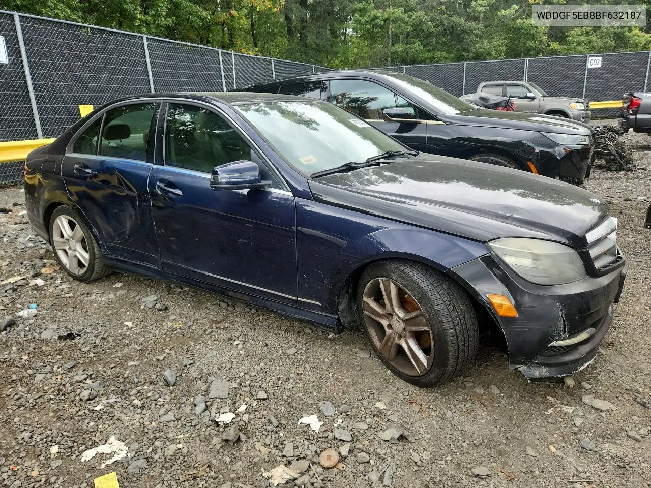 2011 MERCEDES C-KLASSE VIN WDDGF5EB8BF632187 — фото 4