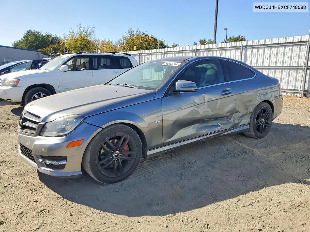 MERCEDES C-KLASSE 2012, VIN WDDGJ4HBXCF748688