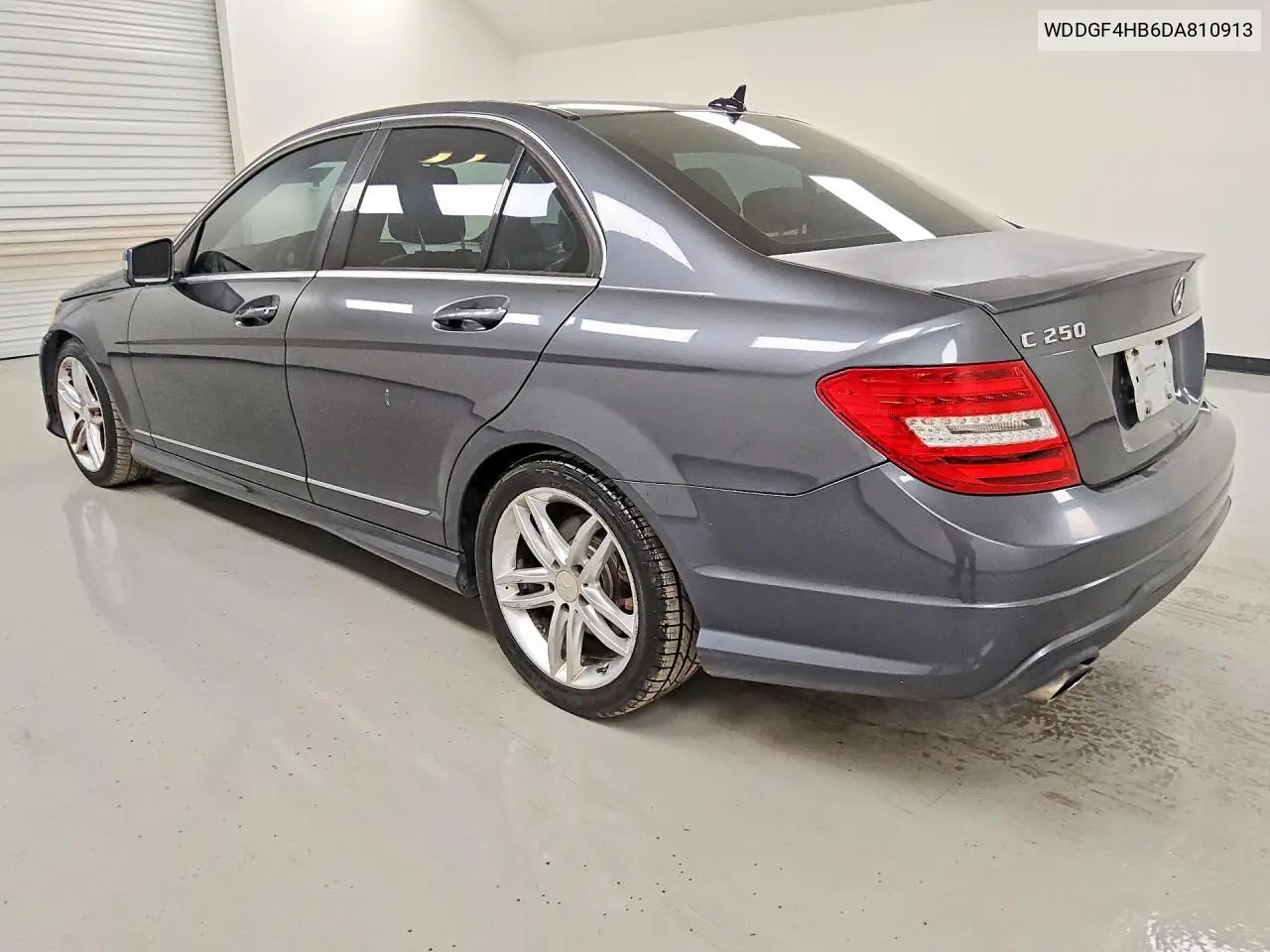 2013 MERCEDES C-KLASSE VIN WDDGF4HB6DA810913 — фото 2