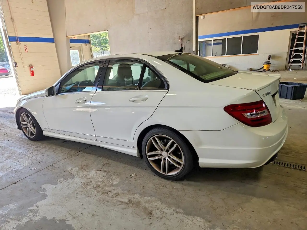 2013 MERCEDES C-KLASSE VIN WDDGF8AB8DR247558 — фото 2