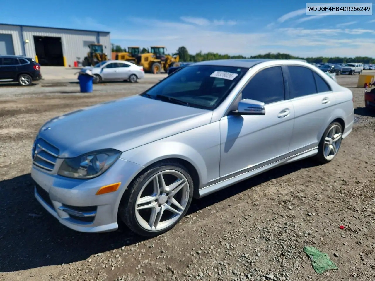 MERCEDES C-KLASSE 2013, VIN WDDGF4HB4DR266249