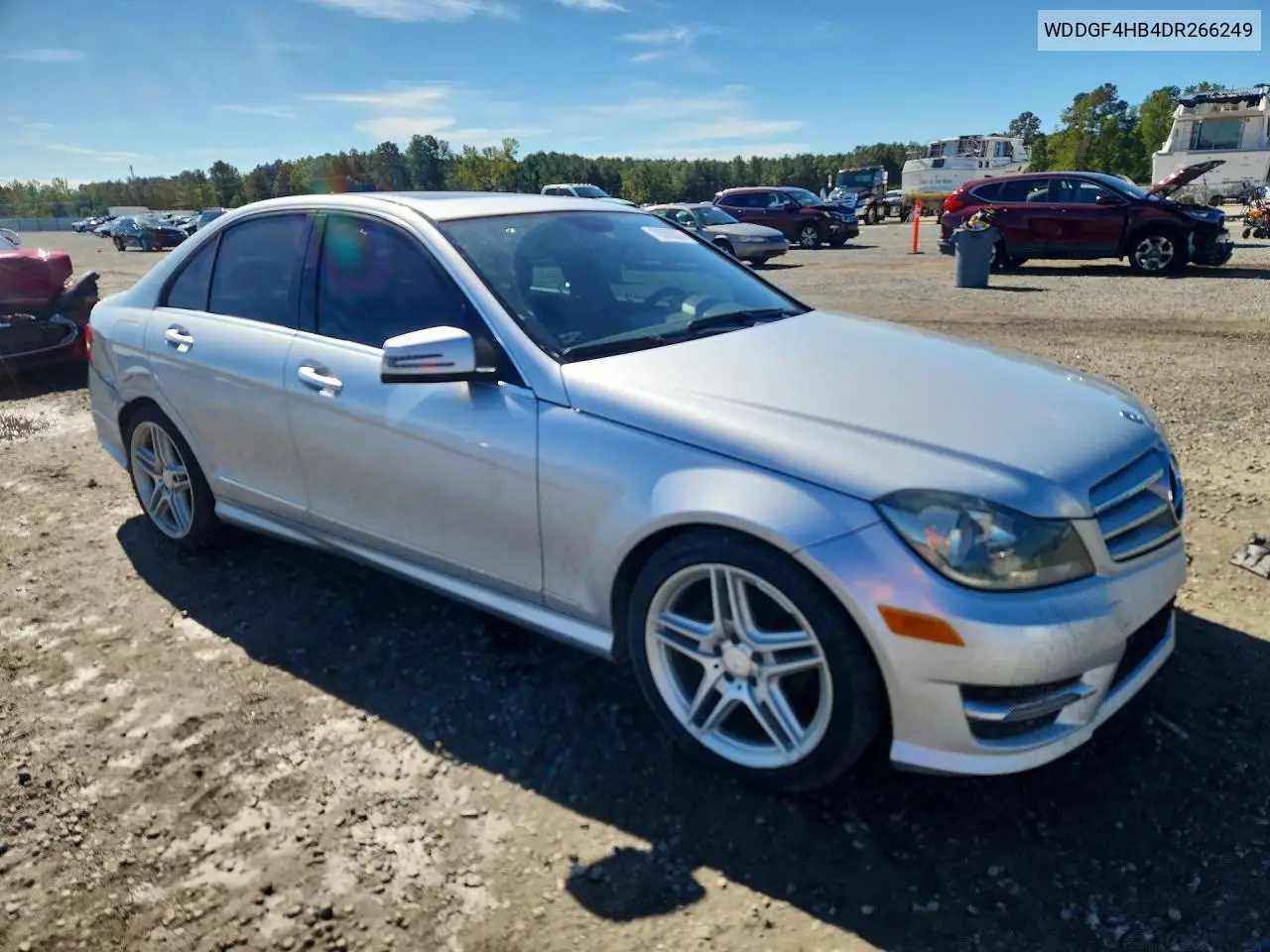 2013 MERCEDES C-KLASSE VIN WDDGF4HB4DR266249 — фото 4