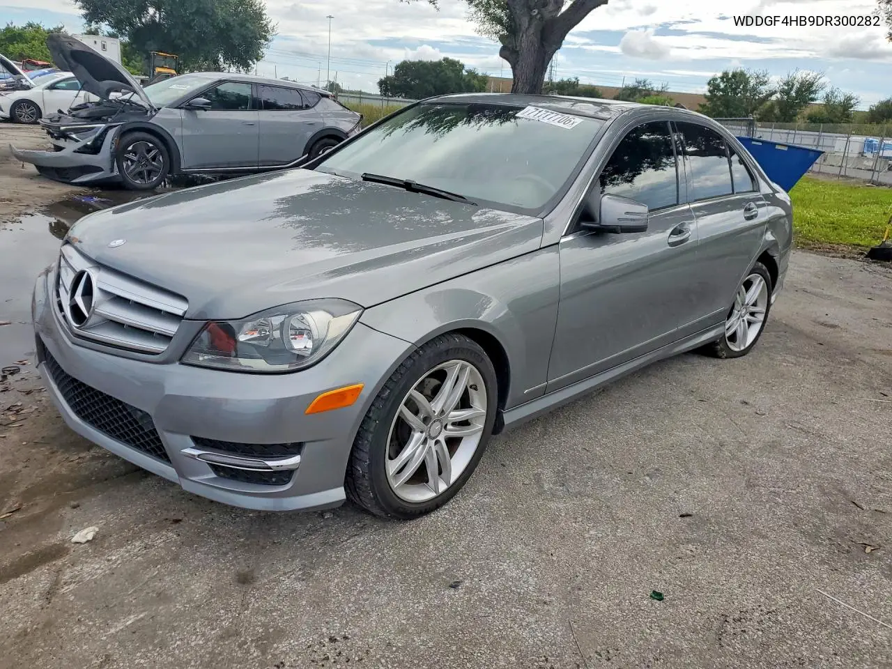 MERCEDES C-KLASSE 2013, VIN WDDGF4HB9DR300282