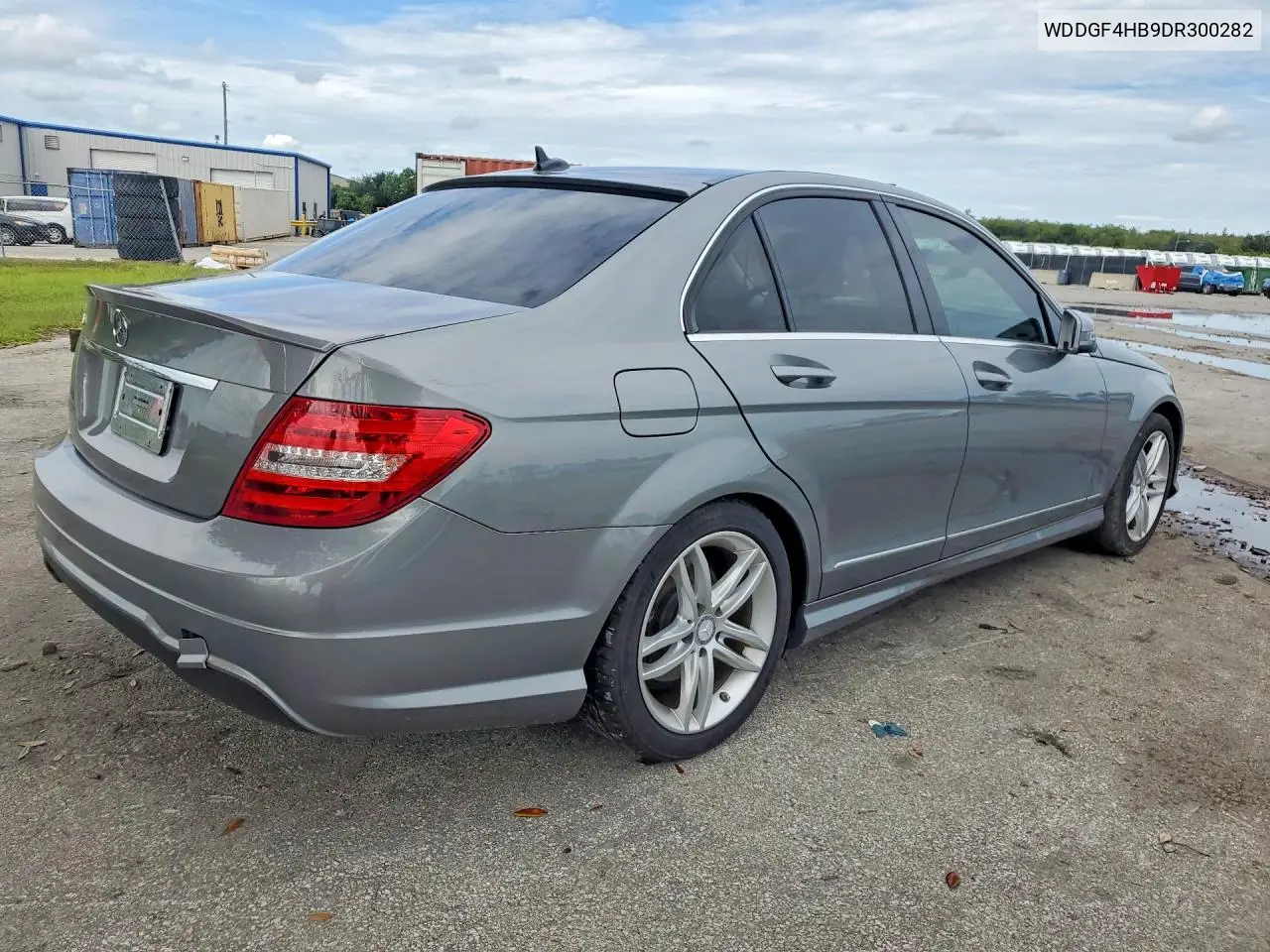 2013 MERCEDES C-KLASSE VIN WDDGF4HB9DR300282 — фото 3