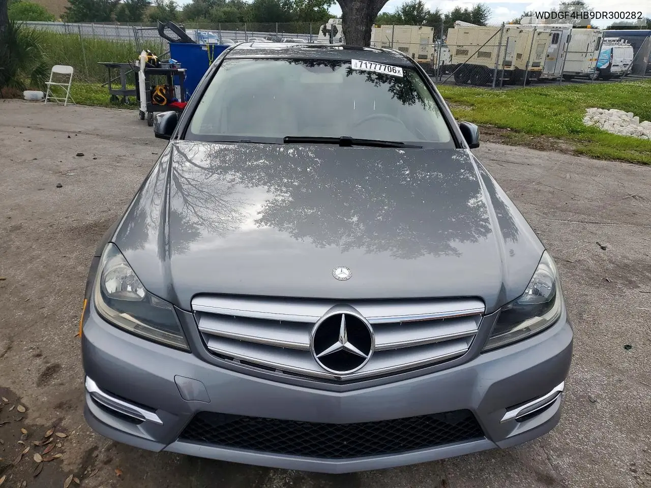 2013 MERCEDES C-KLASSE VIN WDDGF4HB9DR300282 — фото 5