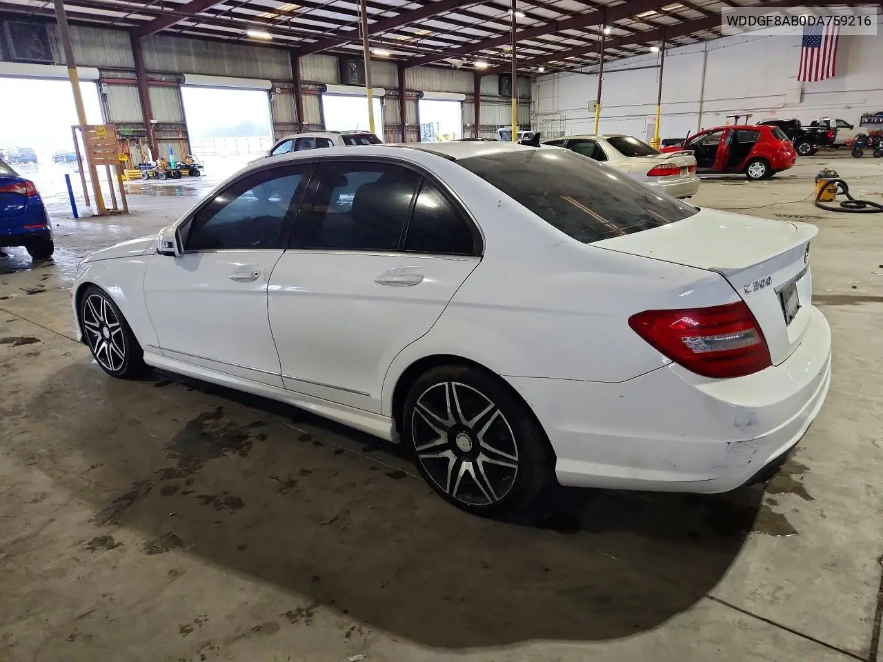 2013 MERCEDES C-KLASSE VIN WDDGF8AB0DA759216 — фото 2
