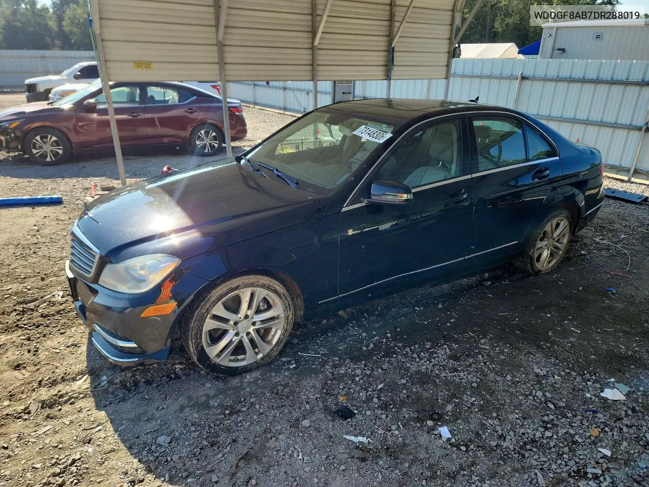 MERCEDES C-KLASSE 2013, VIN WDDGF8AB7DR288019