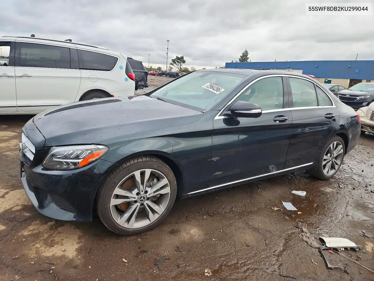 MERCEDES C-KLASSE 2019, VIN 55SWF8DB2KU299044