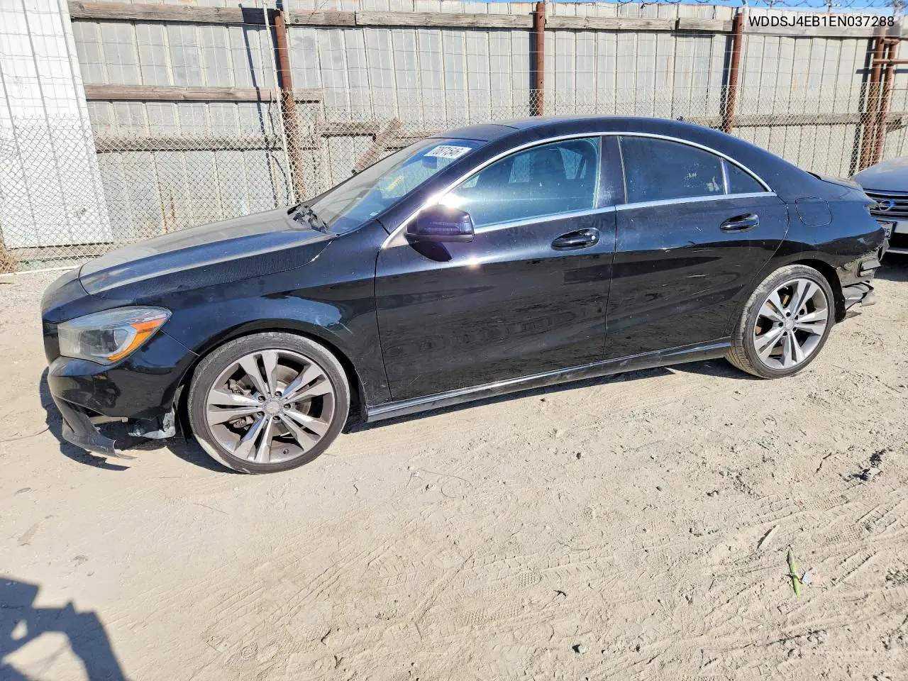 MERCEDES CLA-KLASSE 2014, VIN WDDSJ4EB1EN037288