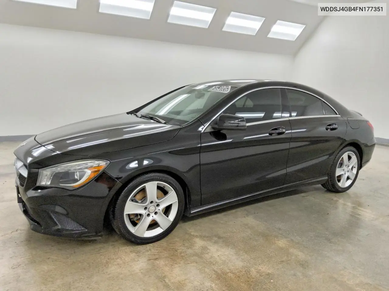 MERCEDES CLA-KLASSE 2015, VIN WDDSJ4GB4FN177351