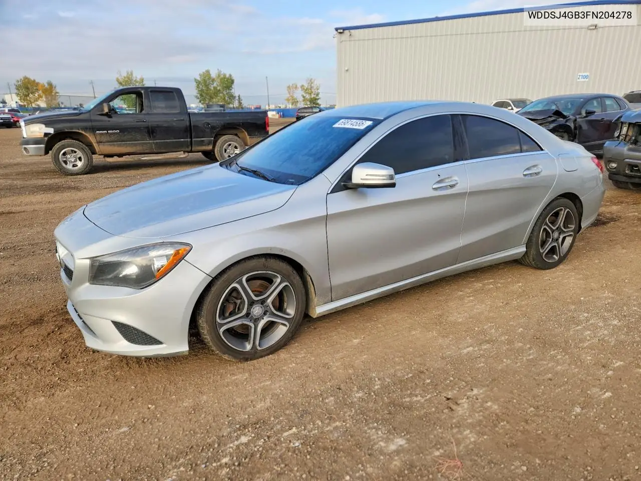 MERCEDES CLA-KLASSE 2015, VIN WDDSJ4GB3FN204278