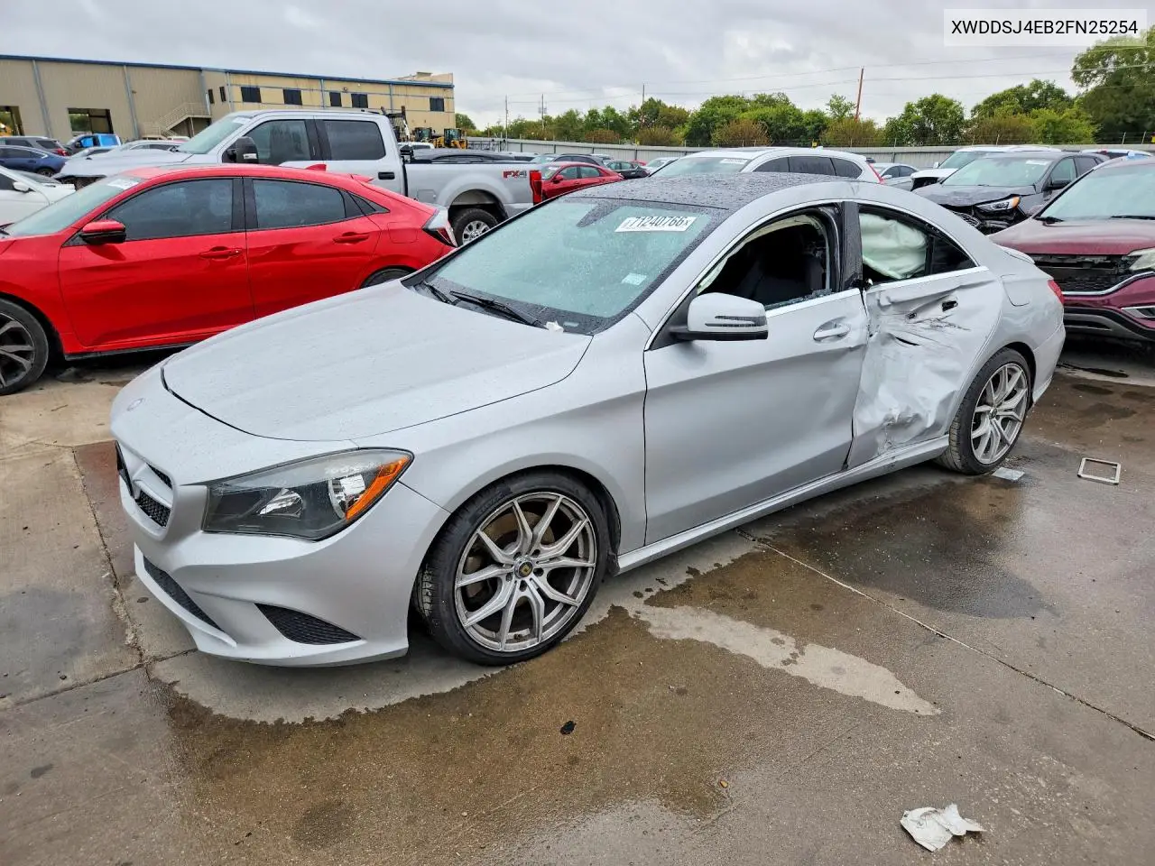 MERCEDES CLA-KLASSE 2015, VIN WDDSJ4EB2FN252549
