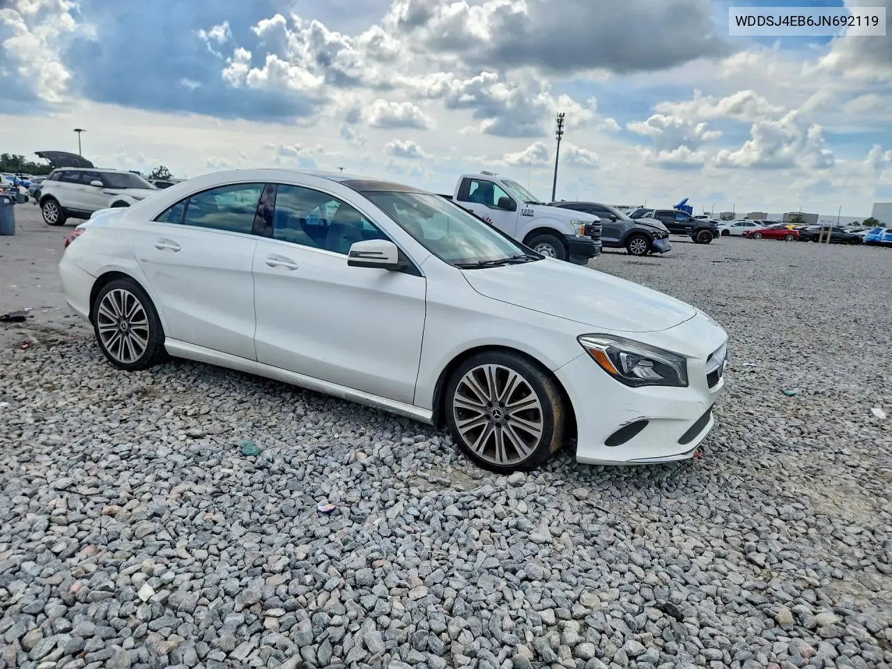 2018 MERCEDES CLA-KLASSE VIN WDDSJ4EB6JN692119 — фото 4