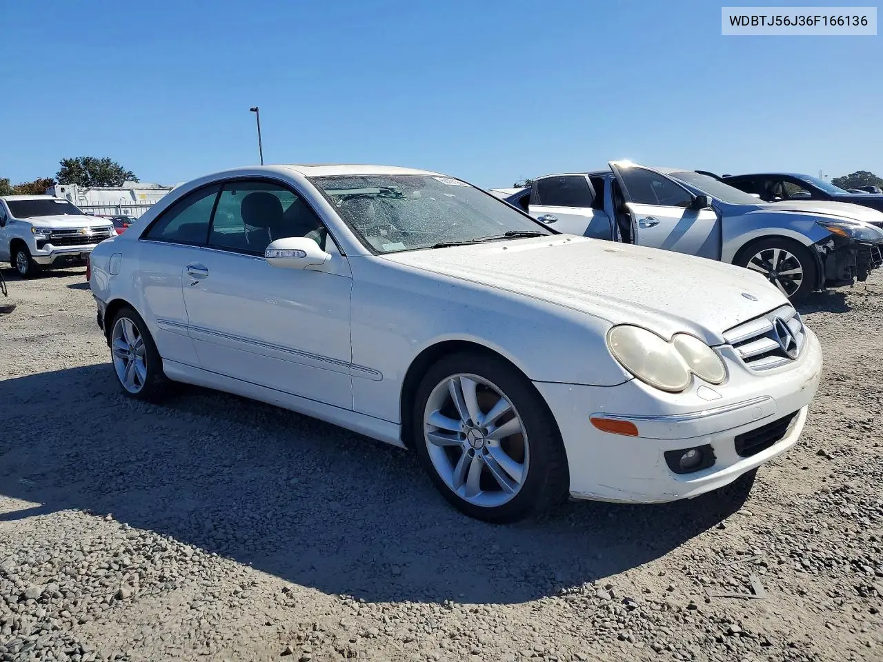 2006 MERCEDES CLK-KLASSE VIN WDBTJ56J36F166136 — фото 4