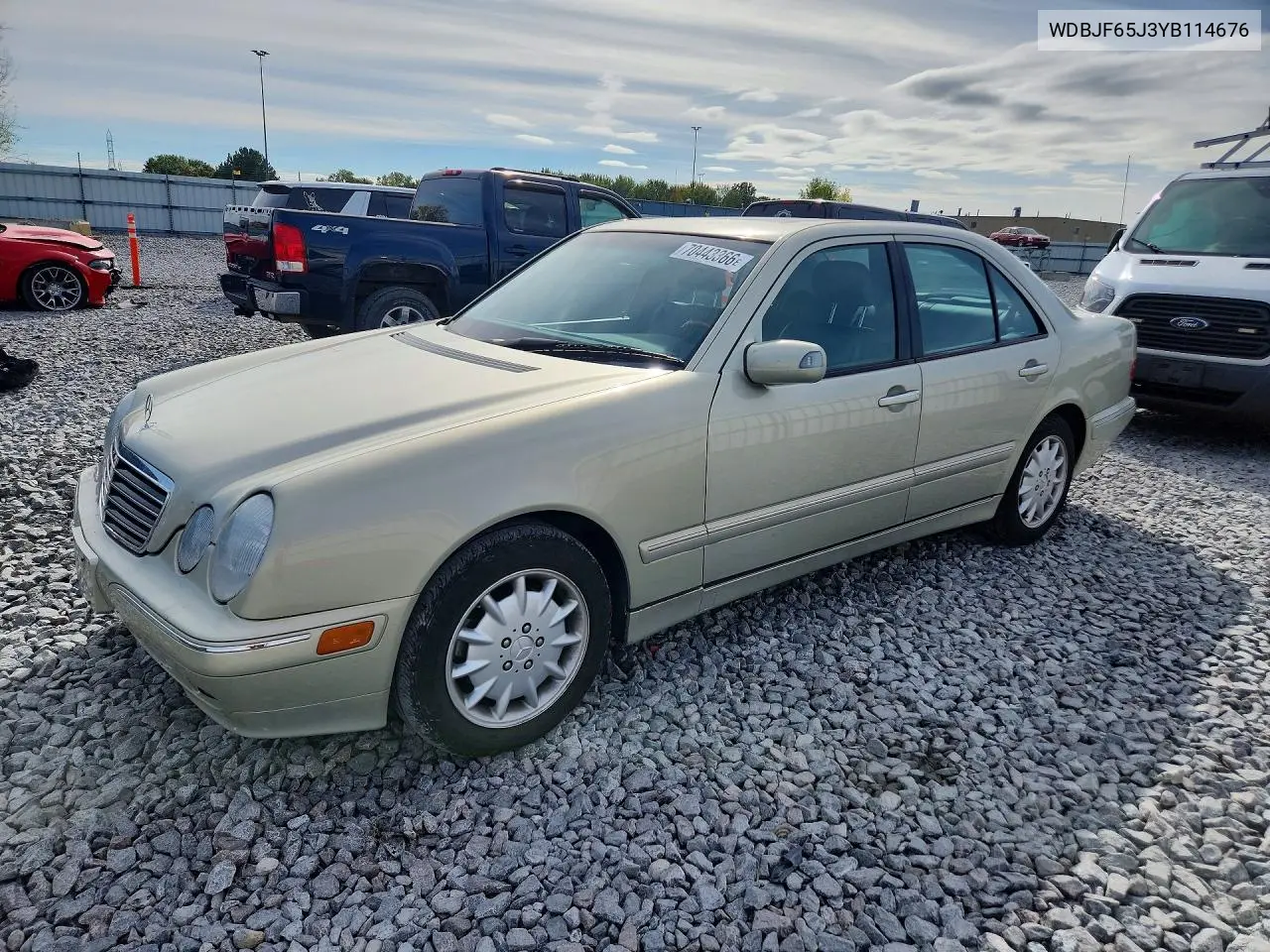 MERCEDES E-KLASSE 2000, VIN WDBJF65J3YB114676