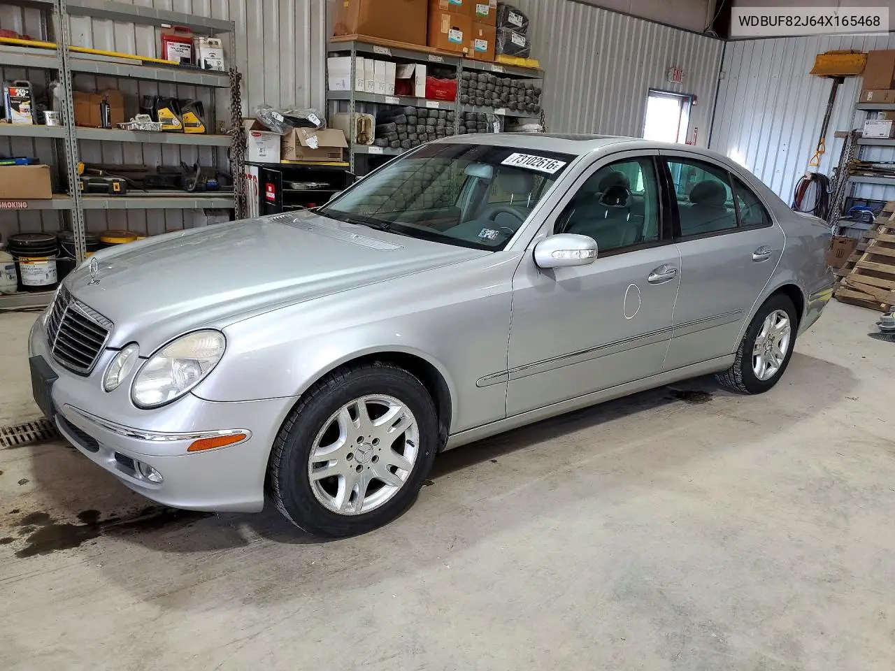 MERCEDES E-KLASSE 2004, VIN WDBUF82J64X165468