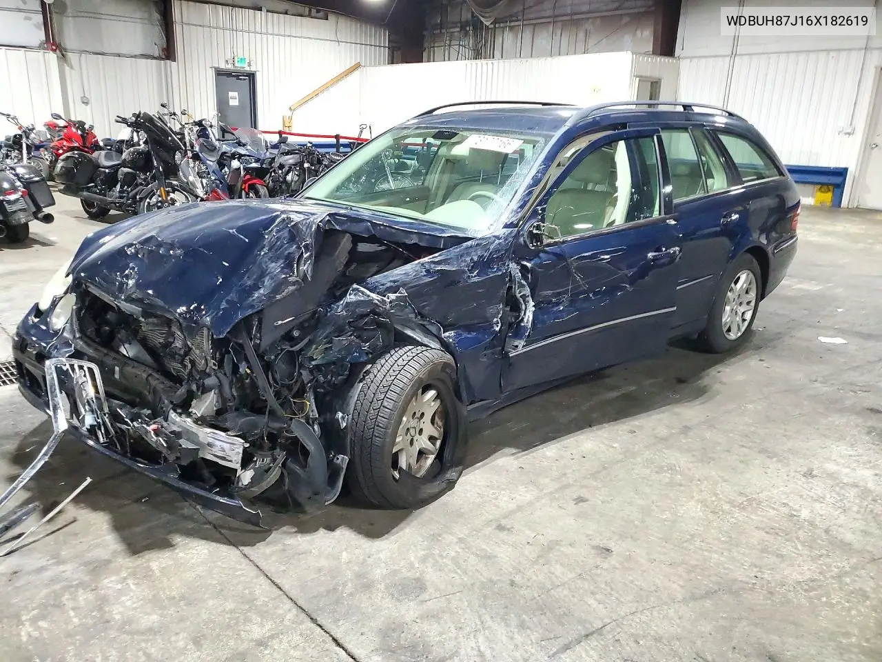 MERCEDES E-KLASSE 2006, VIN WDBUH87J16X182619