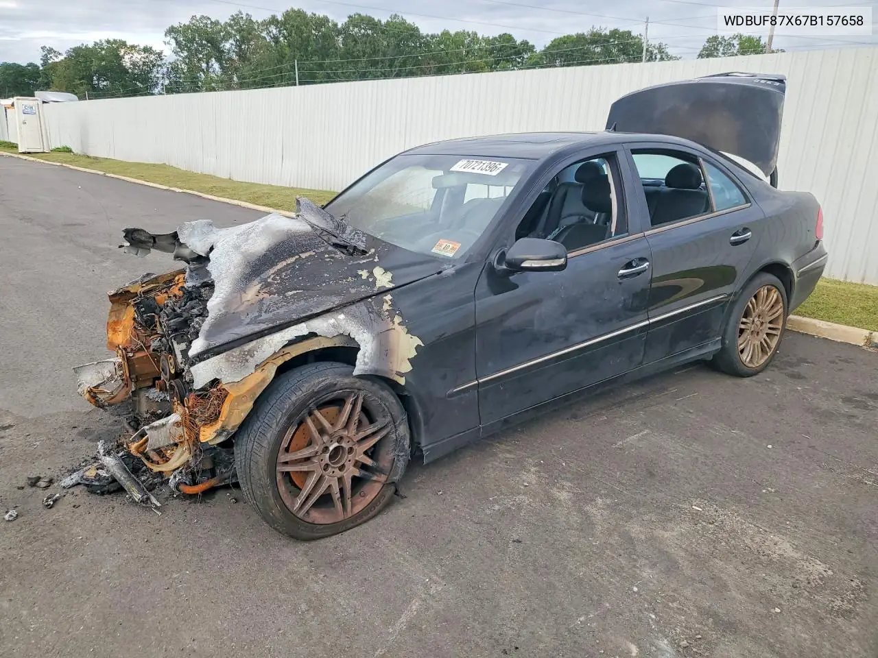 MERCEDES E-KLASSE 2007, VIN WDBUF87X67B157658
