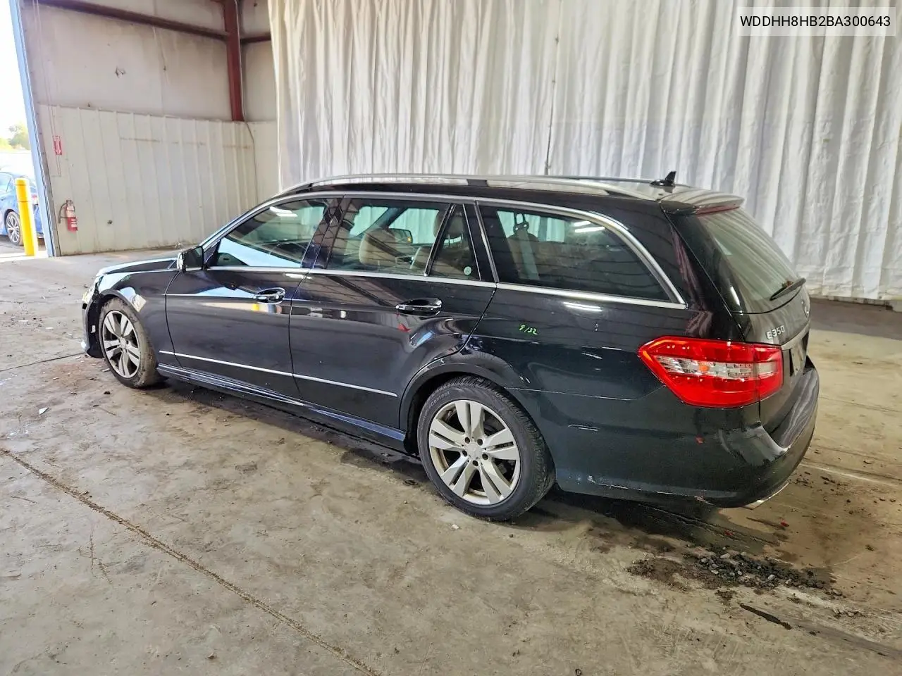 2011 MERCEDES E-KLASSE VIN WDDHH8HB2BA300643 — фото 2