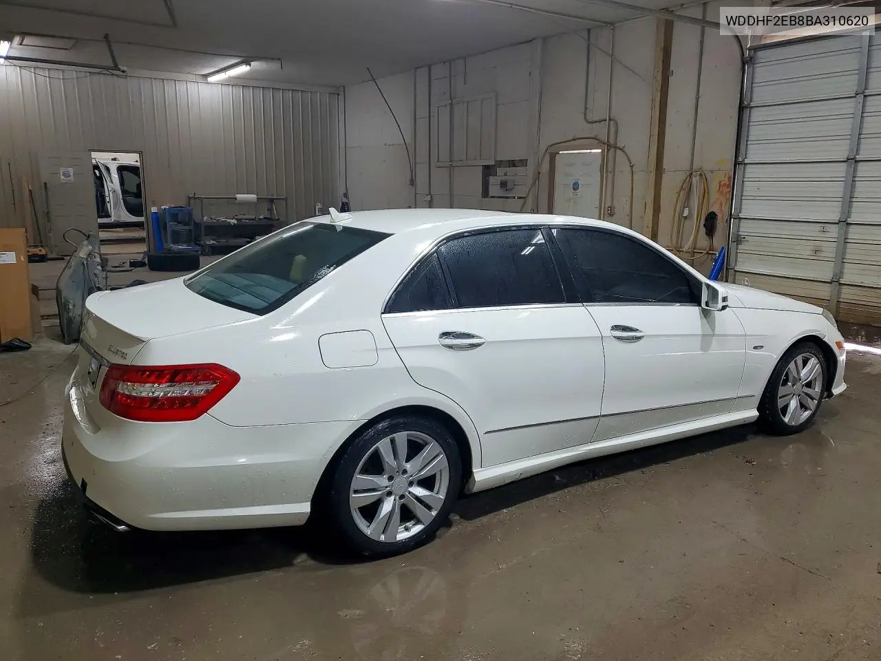 2011 MERCEDES E-KLASSE VIN WDDHF2EB8BA310620 — фото 3