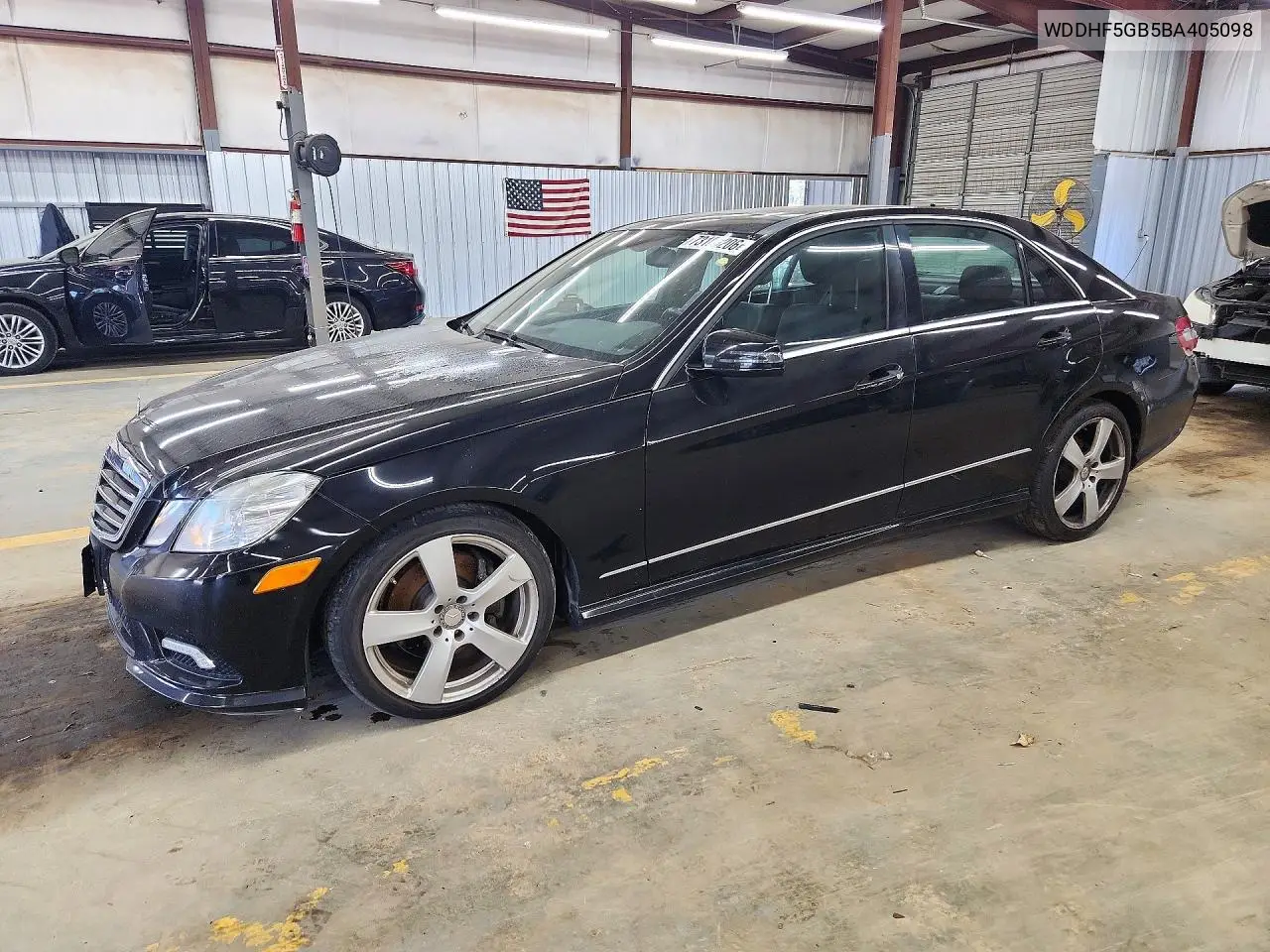 MERCEDES E-KLASSE 2011, VIN WDDHF5GB5BA405098