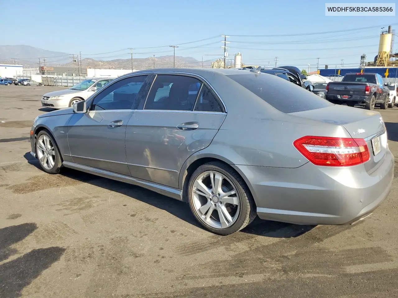 2012 MERCEDES E-KLASSE VIN WDDHF5KB3CA585366 — фото 2