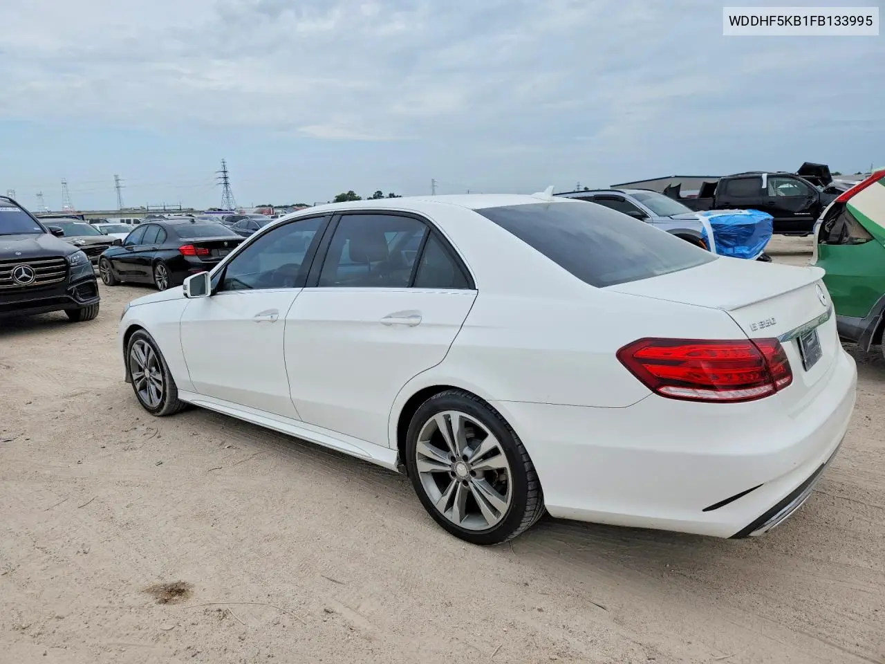 2015 MERCEDES E-KLASSE VIN WDDHF5KB1FB133995 — фото 2