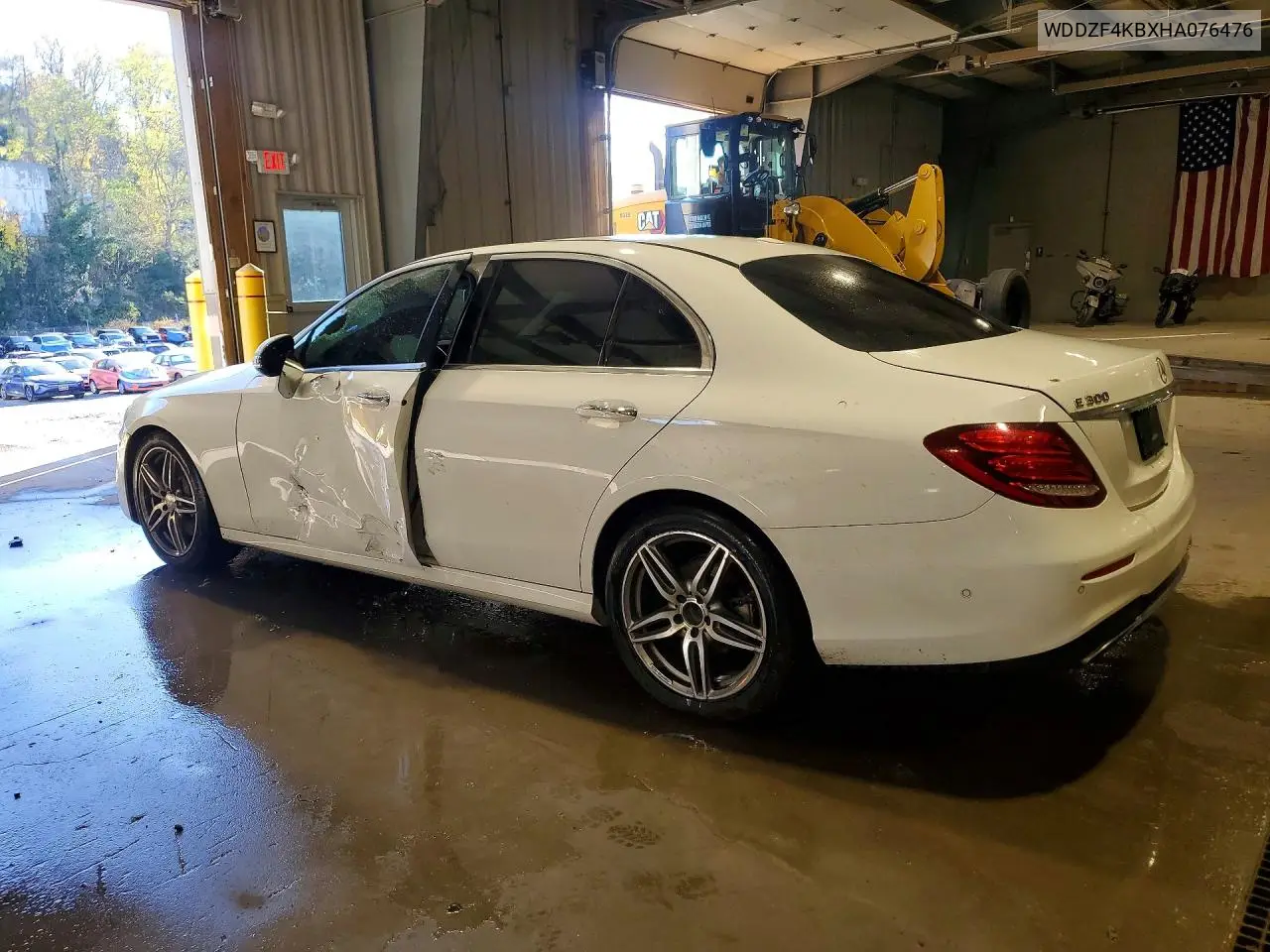2017 MERCEDES E-KLASSE VIN WDDZF4KBXHA076476 — фото 2
