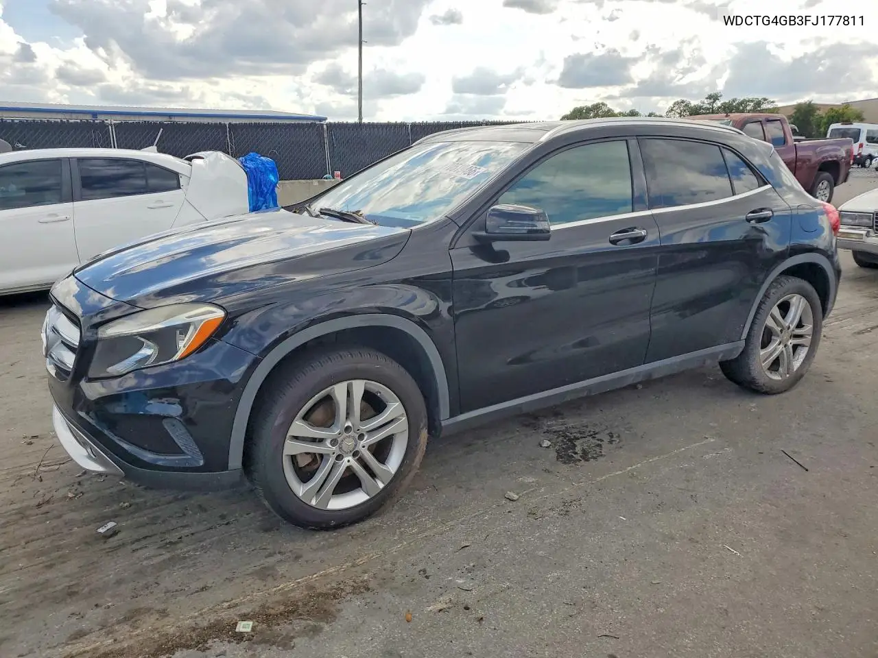 MERCEDES GLA-KLASSE 2015, VIN WDCTG4GB3FJ177811