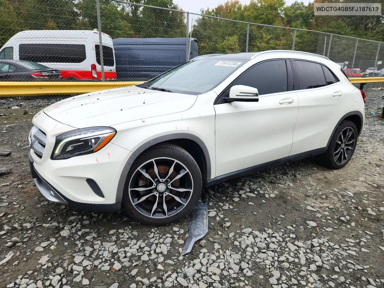 MERCEDES GLA-KLASSE 2015, VIN WDCTG4GB5FJ187613