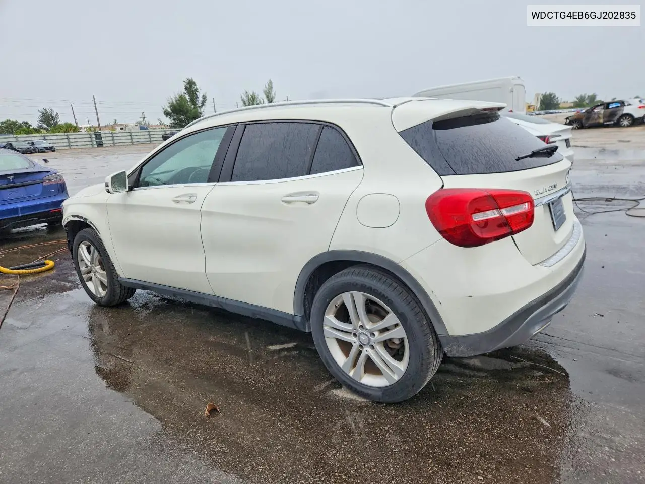 2016 MERCEDES GLA-KLASSE VIN WDCTG4EB6GJ202835 — фото 2