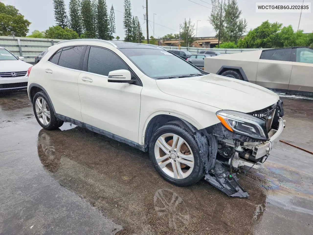 2016 MERCEDES GLA-KLASSE VIN WDCTG4EB6GJ202835 — фото 4