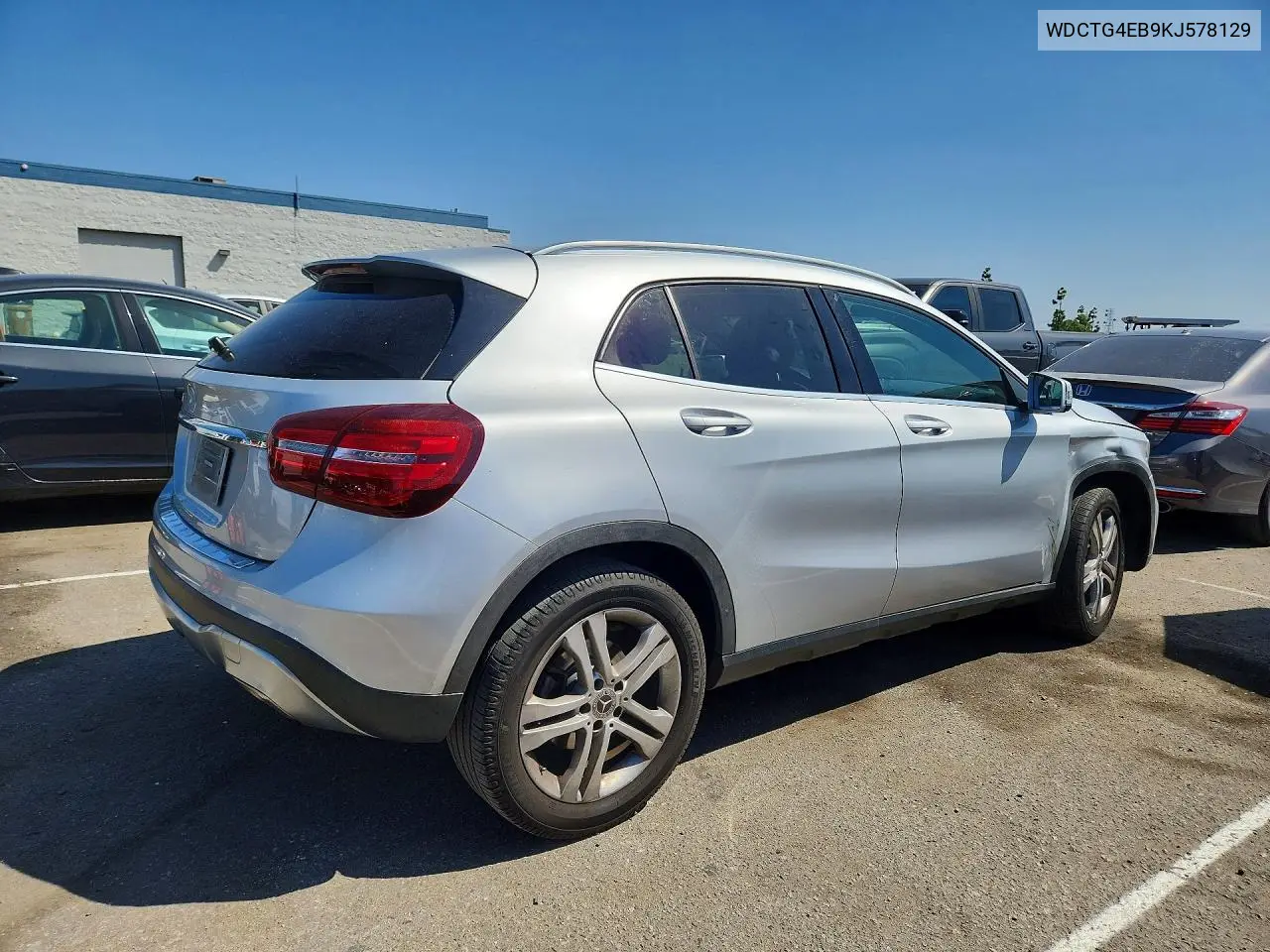 2019 MERCEDES GLA-KLASSE VIN WDCTG4EB9KJ578129 — фото 3