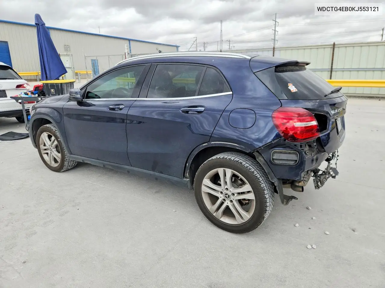 2019 MERCEDES GLA-KLASSE VIN WDCTG4EB0KJ553121 — фото 2