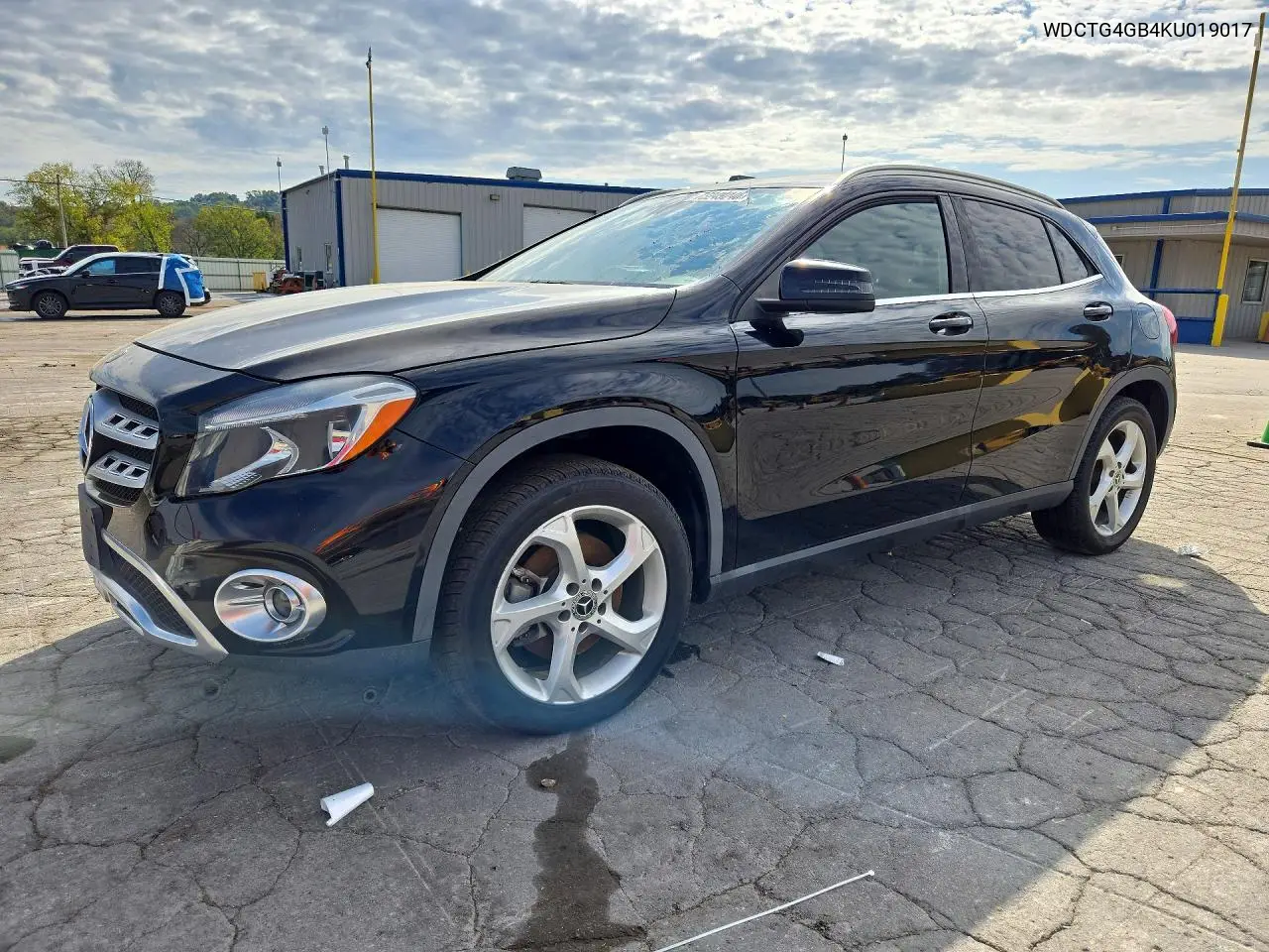 MERCEDES GLA-KLASSE 2019, VIN WDCTG4GB4KU019017