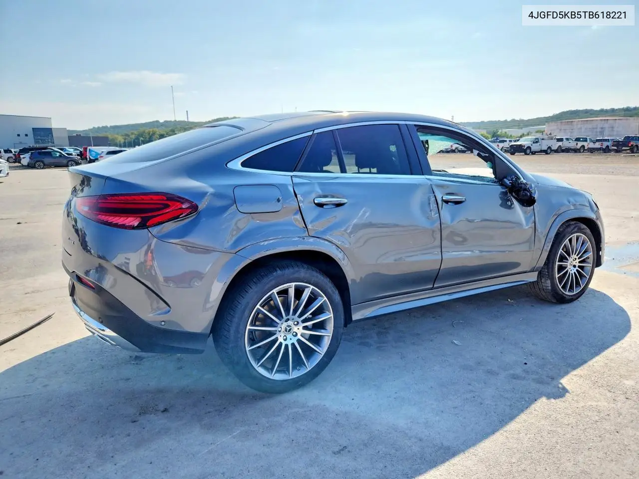 2026 MERCEDES GLE COUPE VIN 4JGFD5KB5TB618221 — фото 3