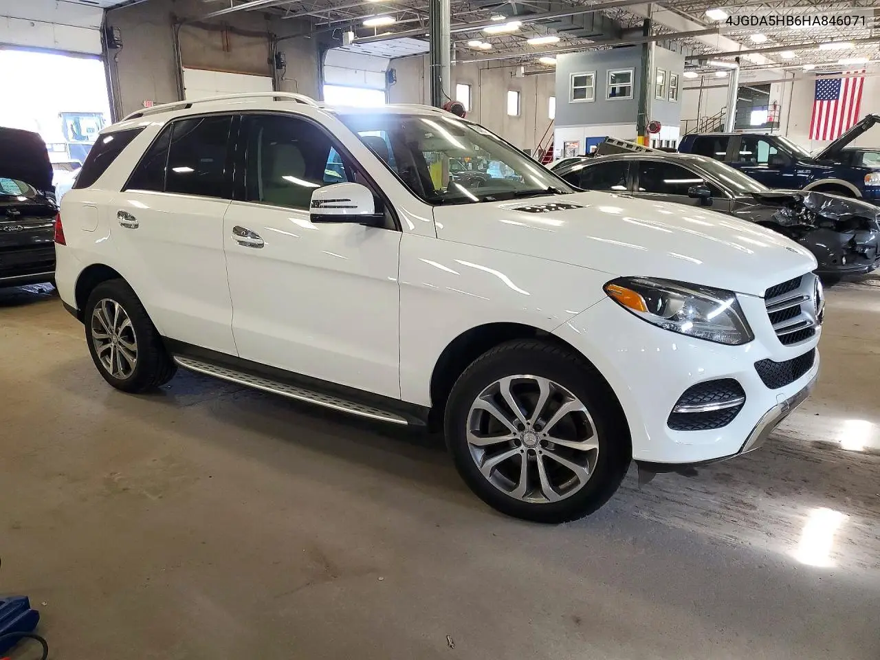 2017 MERCEDES GLE VIN 4JGDA5HB6HA846071 — фото 4