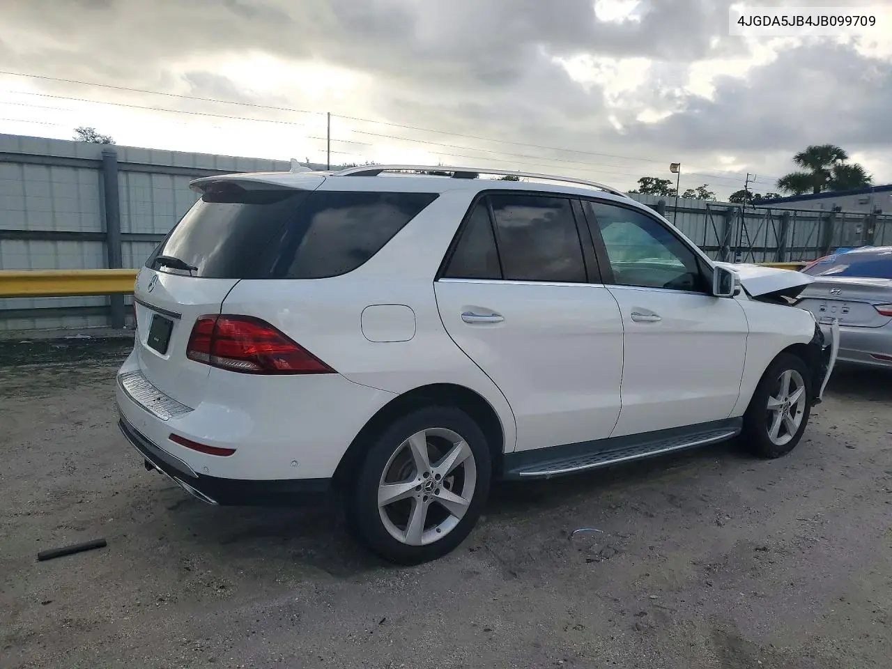 2018 MERCEDES GLE VIN 4JGDA5JB4JB099709 — фото 3