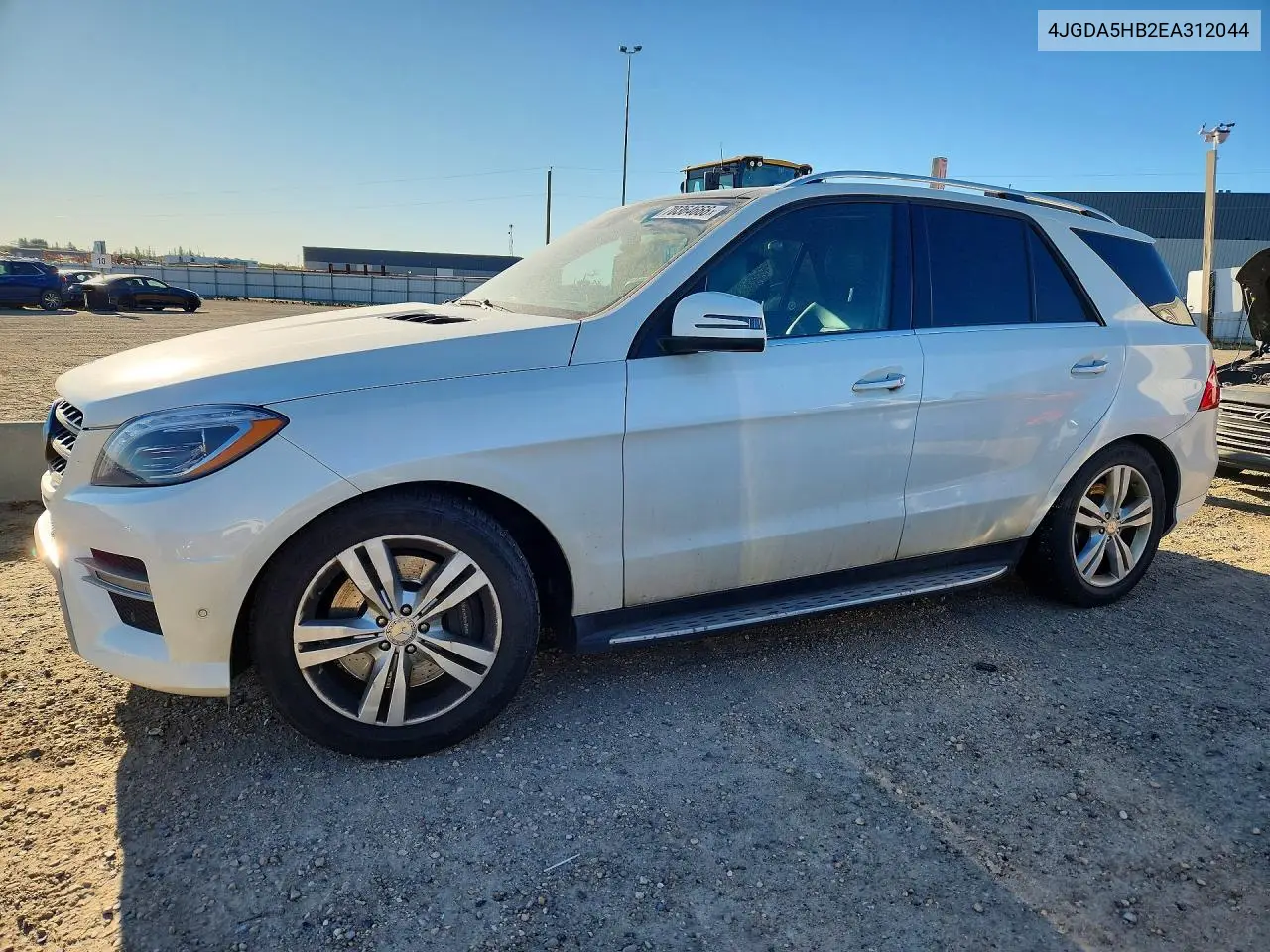 MERCEDES M-KLASSE 2014, VIN 4JGDA5HB2EA312044