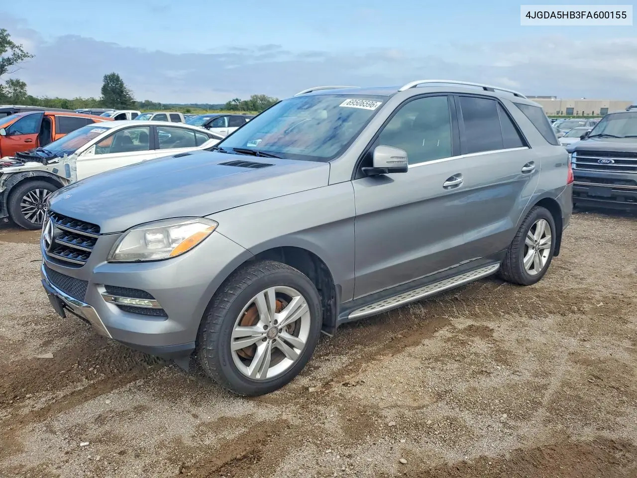 MERCEDES M-KLASSE 2015, VIN 4JGDA5HB3FA600155