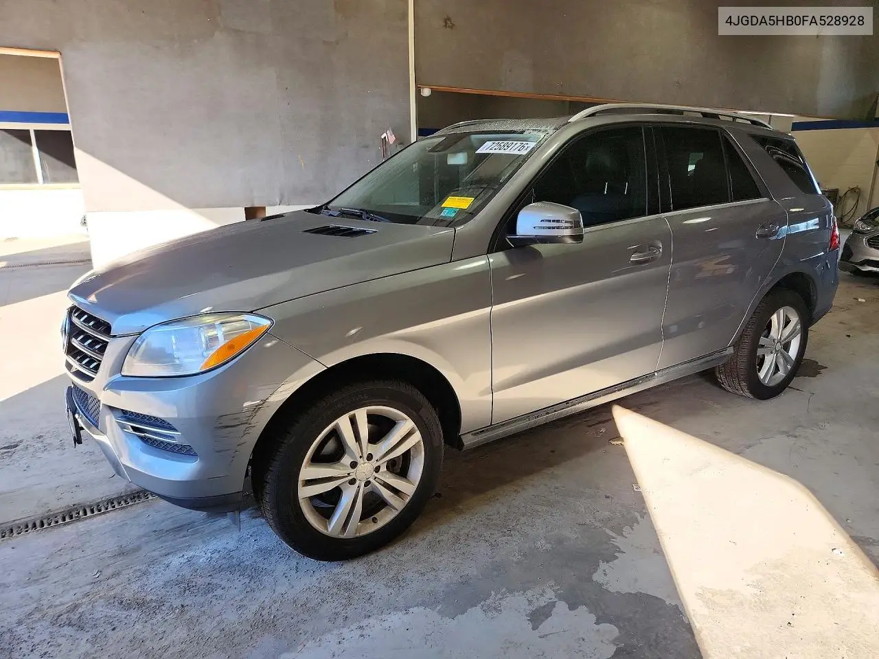 MERCEDES M-KLASSE 2015, VIN 4JGDA5HB0FA528928