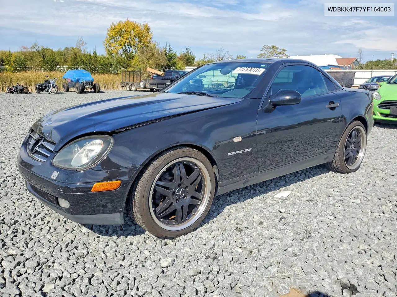 MERCEDES SLK-KLASSE 2000, VIN WDBKK47F7YF164003