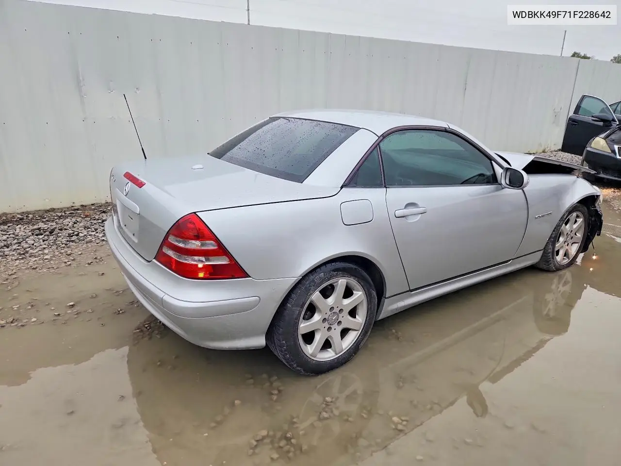 2001 MERCEDES SLK-KLASSE VIN WDBKK49F71F228642 — фото 3