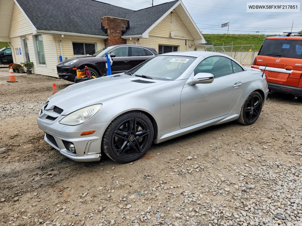 MERCEDES SLK-KLASSE 2009, VIN WDBWK58FX9F217851
