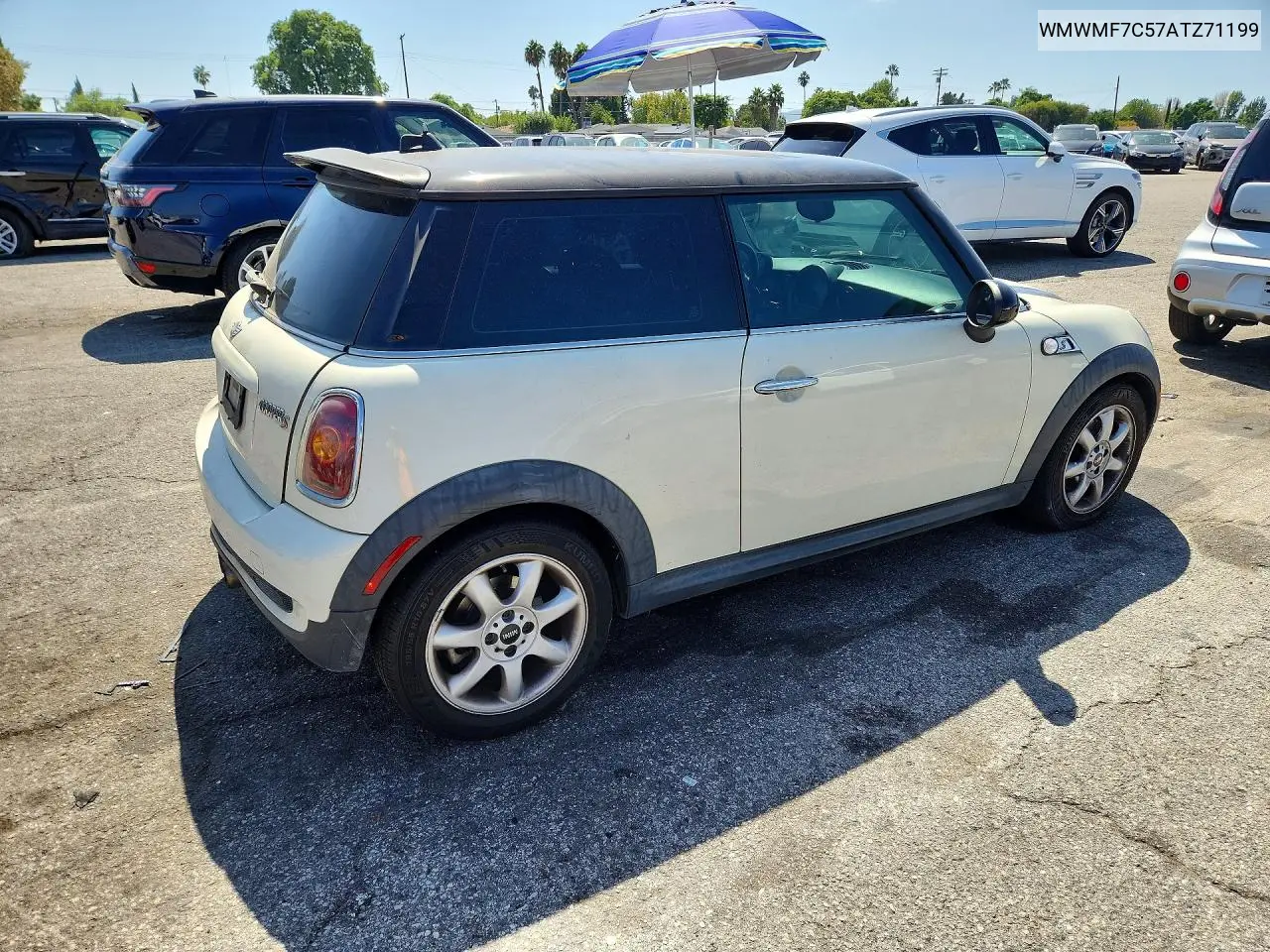 2010 MINI COOPER VIN WMWMF7C57ATZ71199 — фото 3