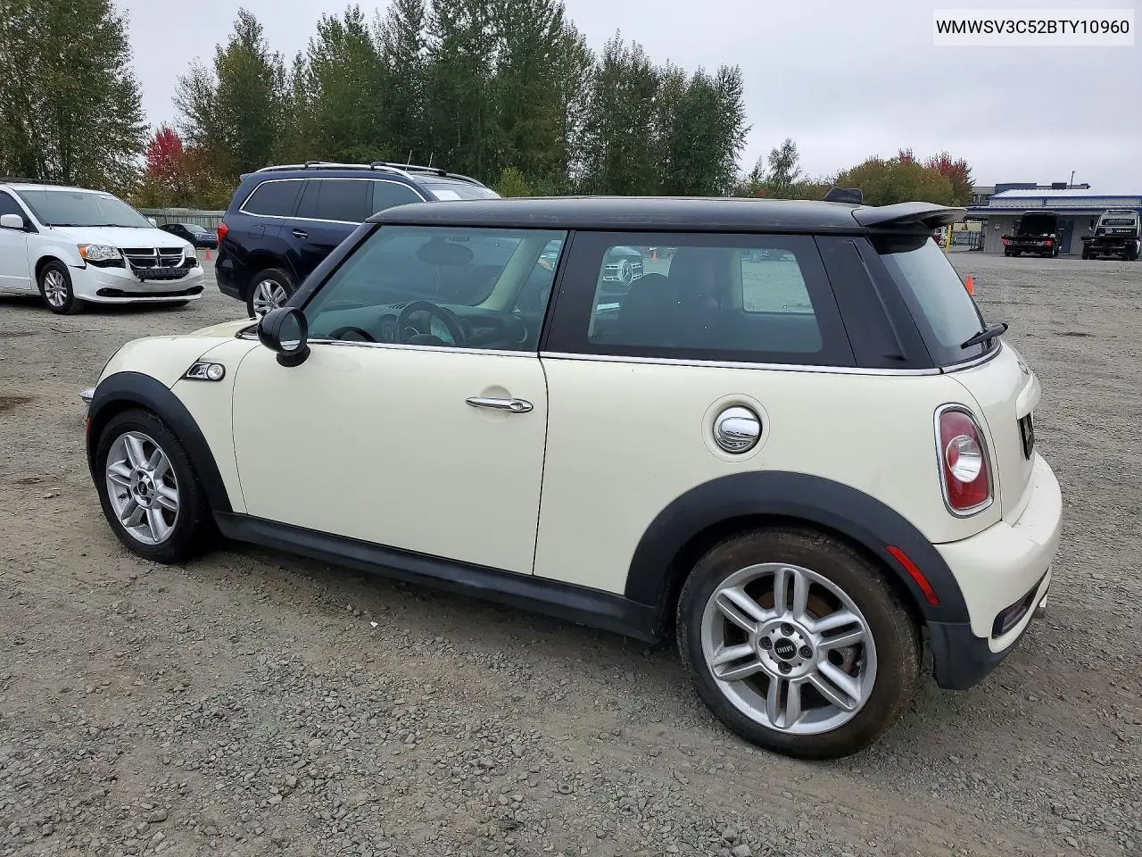 2011 MINI COOPER VIN WMWSV3C52BTY10960 — фото 2