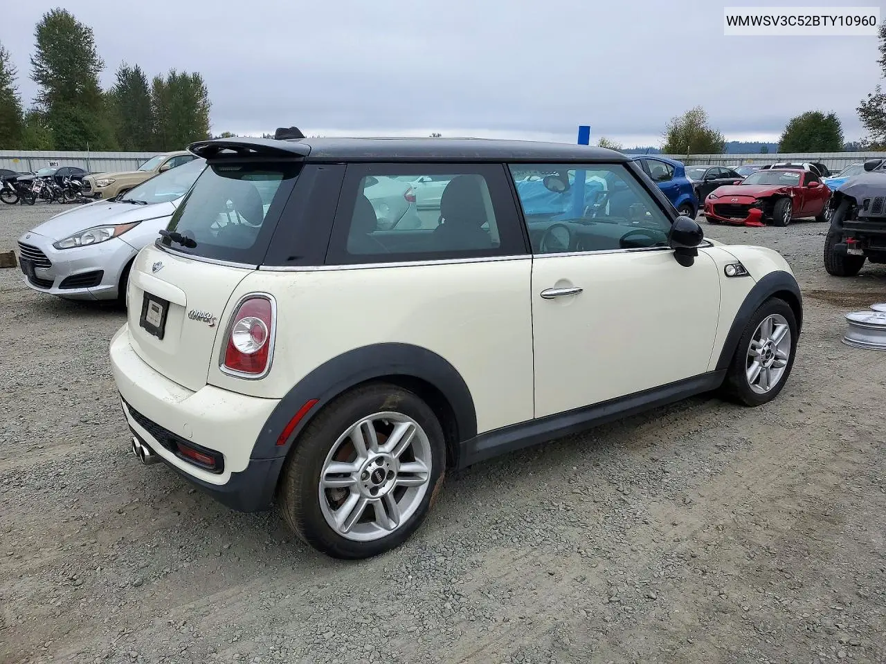 2011 MINI COOPER VIN WMWSV3C52BTY10960 — фото 3