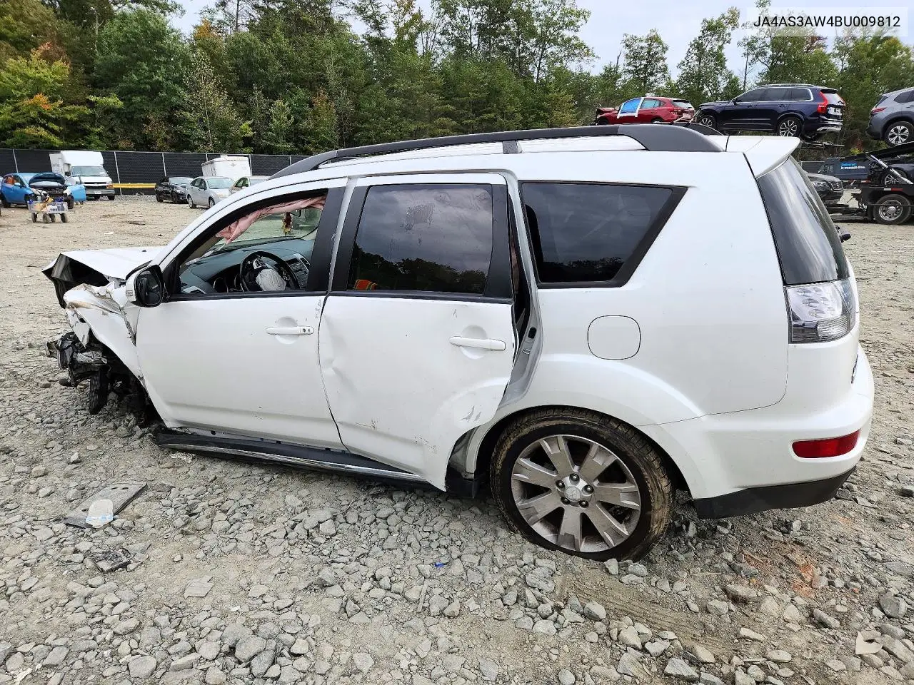 2011 MITSUBISHI OUTLANDER VIN JA4AS3AW4BU009812 — фото 2